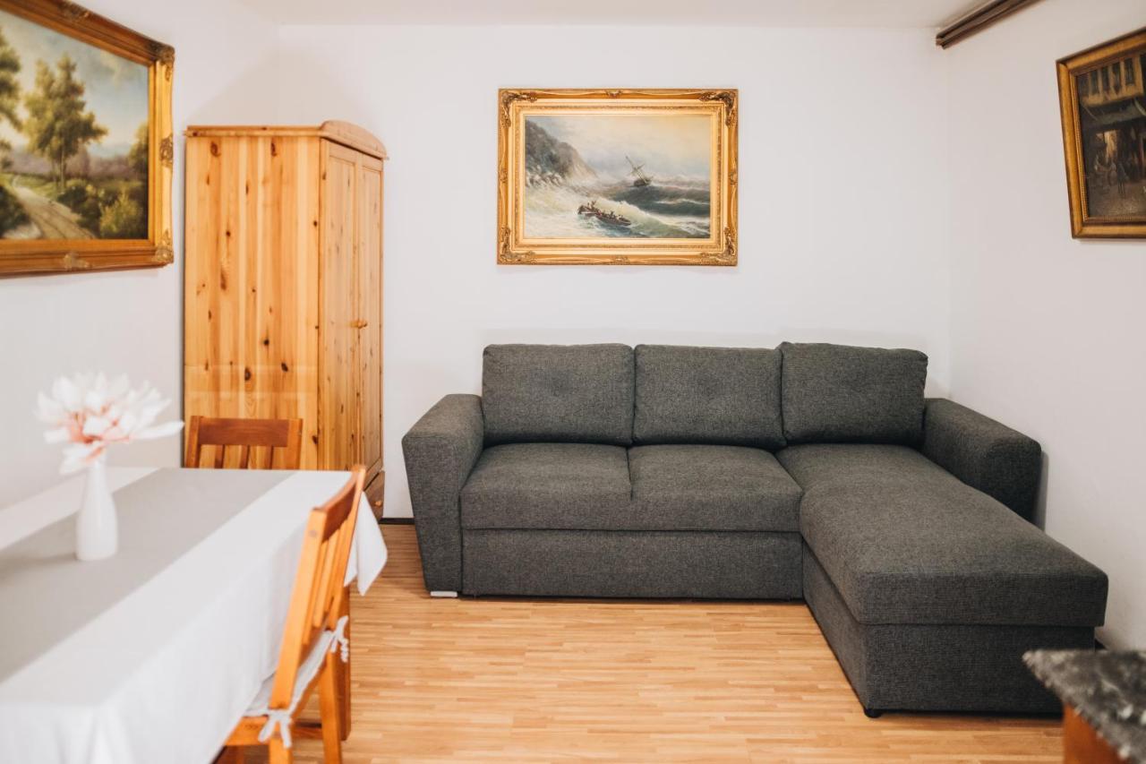 Apartmani Marina Poreč Eksteriør billede